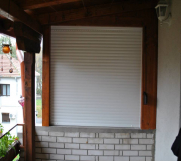 Batajnica - Rolo 011 roletne /popravka starih, ugradnja novih/, pvc stolarija, zavese, komarnici